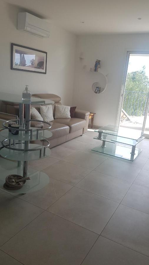 Appartement Ds Villa Terre Blanche Sanary-sur-Mer Habitación foto